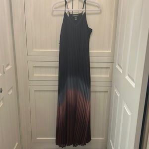 Wendy Bellissimo black, grey, burgundy ombré accordion maxi dress